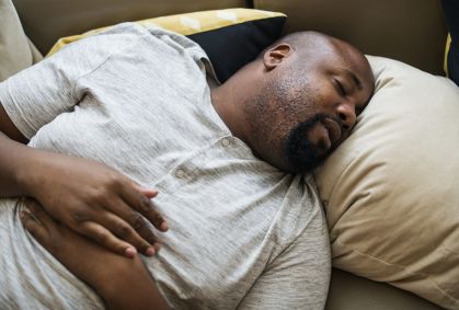 As fases da lua podem realmente afetar o sono? Entenda