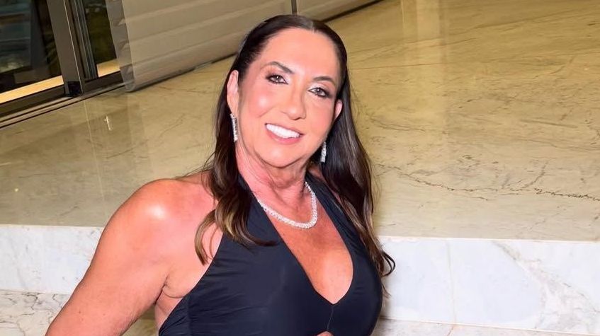 Margareth Serrão, mãe de Virginia, comemorando os 60 anos