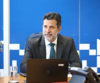 Quem é Leonardo Barchini, novo ministro da Educação