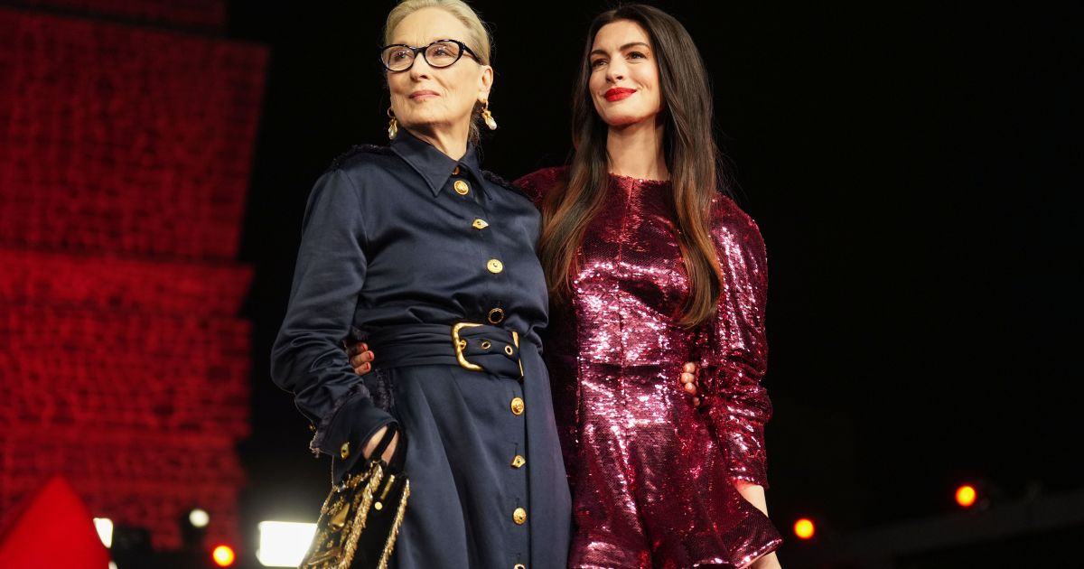 “O Diabo Veste Prada”: entenda referências dos looks da première no México