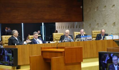 Sessão plenária do STF