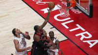 NBA: Barnes e Barrett brilham, Raptors vencem Cavaliers e vencem primeira