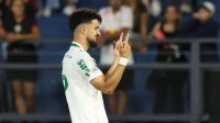 Flaco López decide, e Palmeiras vence Bragantino para disparar na liderança