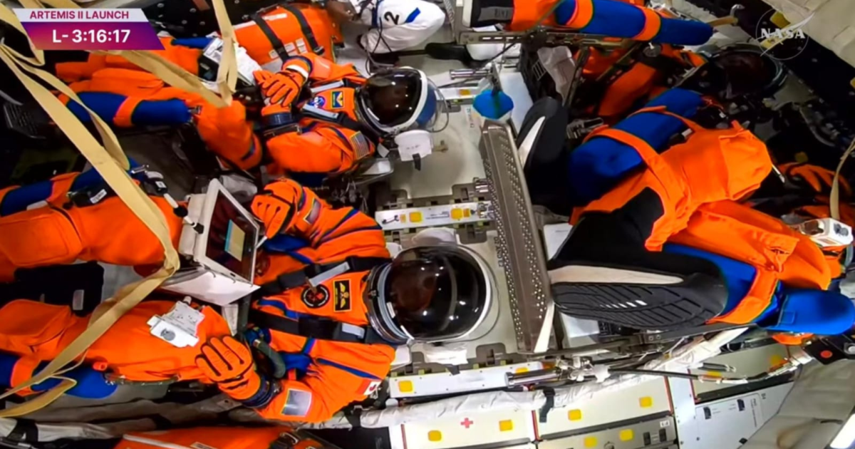 Chefe da Nasa diz que Artemis II só será sucesso “quando pousar na água”