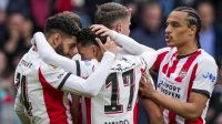 PSV conquista tricampeonato holandês após tropeço do rival