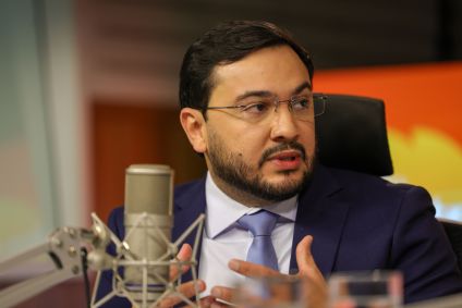 Ministro da Pesca e Aquicultura, Édipo Araújo, durante entrevista ao programa Bom Dia, Ministro