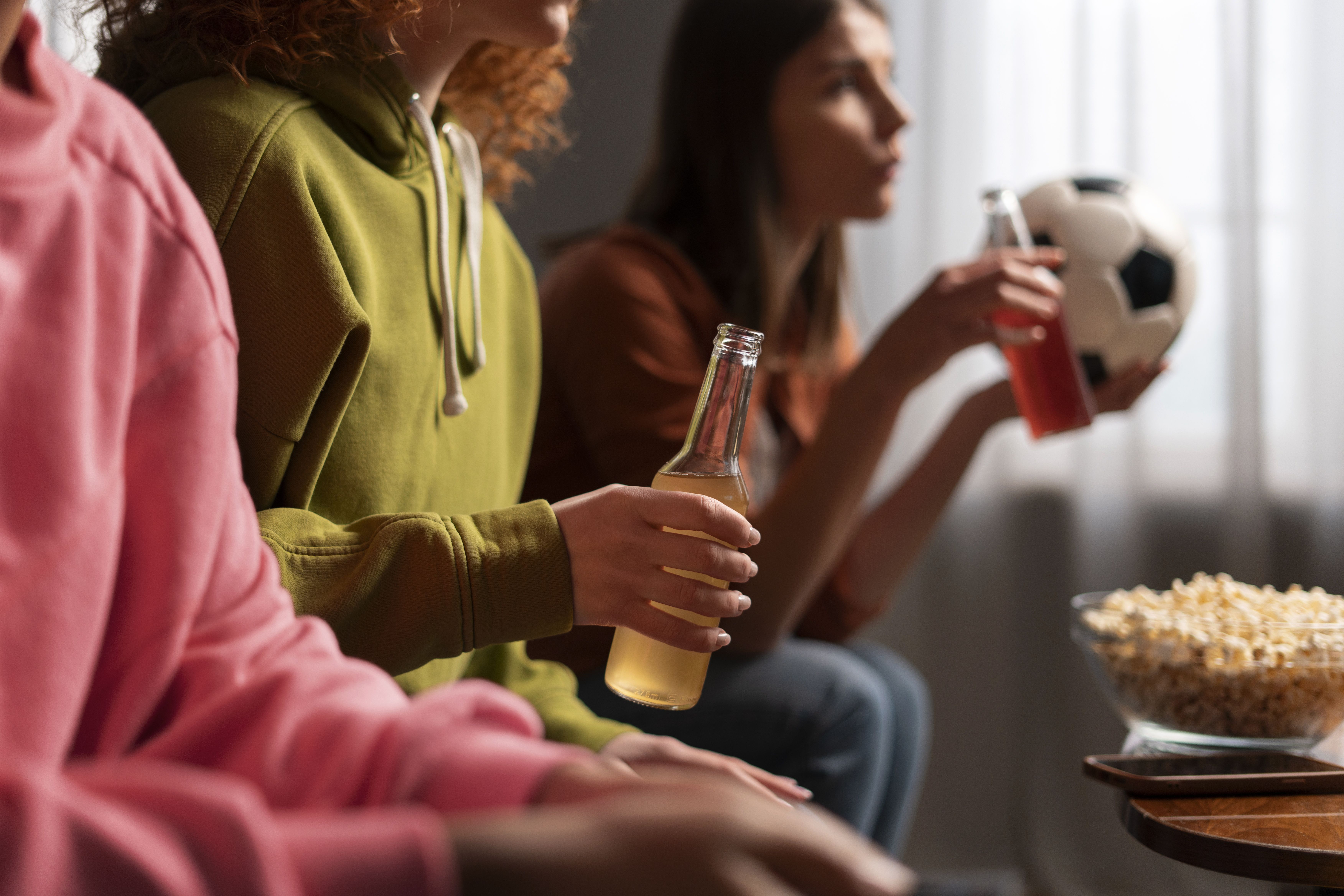 side-view-women-watching-sports