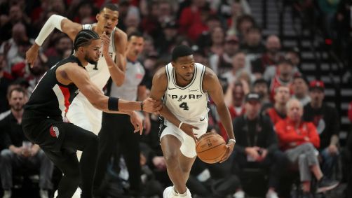 De'Aaron Fox foi um dos destaques dos Spurs contra os Blazers