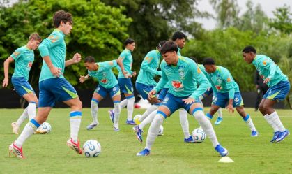 Treino da Seleção Brasileira Sub-17 antes do confronto com a Argentina, pelo Sul-Americano