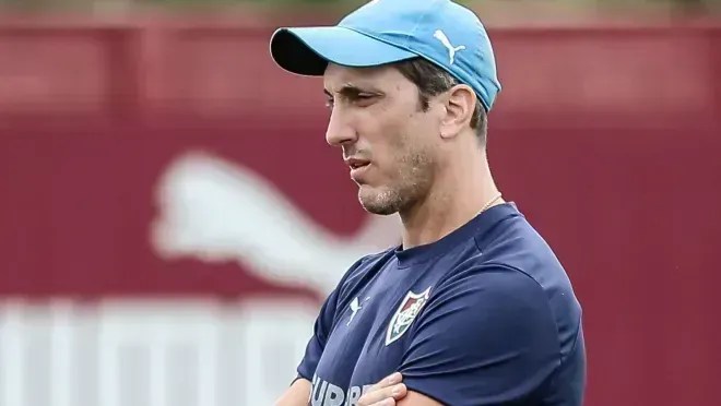 Fluminense Demite O Tecnico Luis Zubeldia