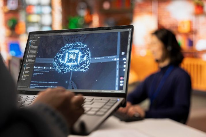 No Brasil, vagas que exigem conhecimento em inteligência artificial cresceram 65% em 2025 • DC Studio/Magnific