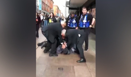 Imagens mostram momento da abordagem que resultou na morte de Yves Sakila, imigrante congolês, em Dublin, na Irlanda