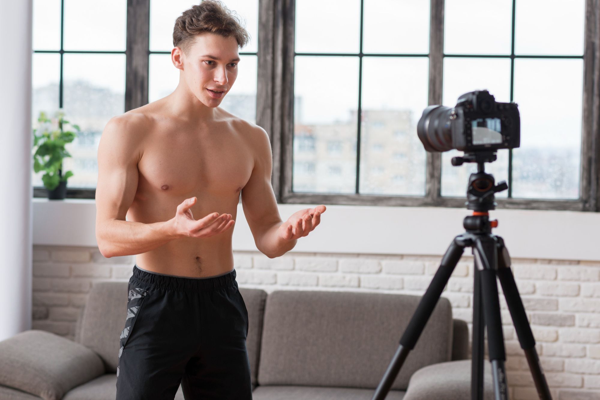 influencer-fitness-gravando-vídeo