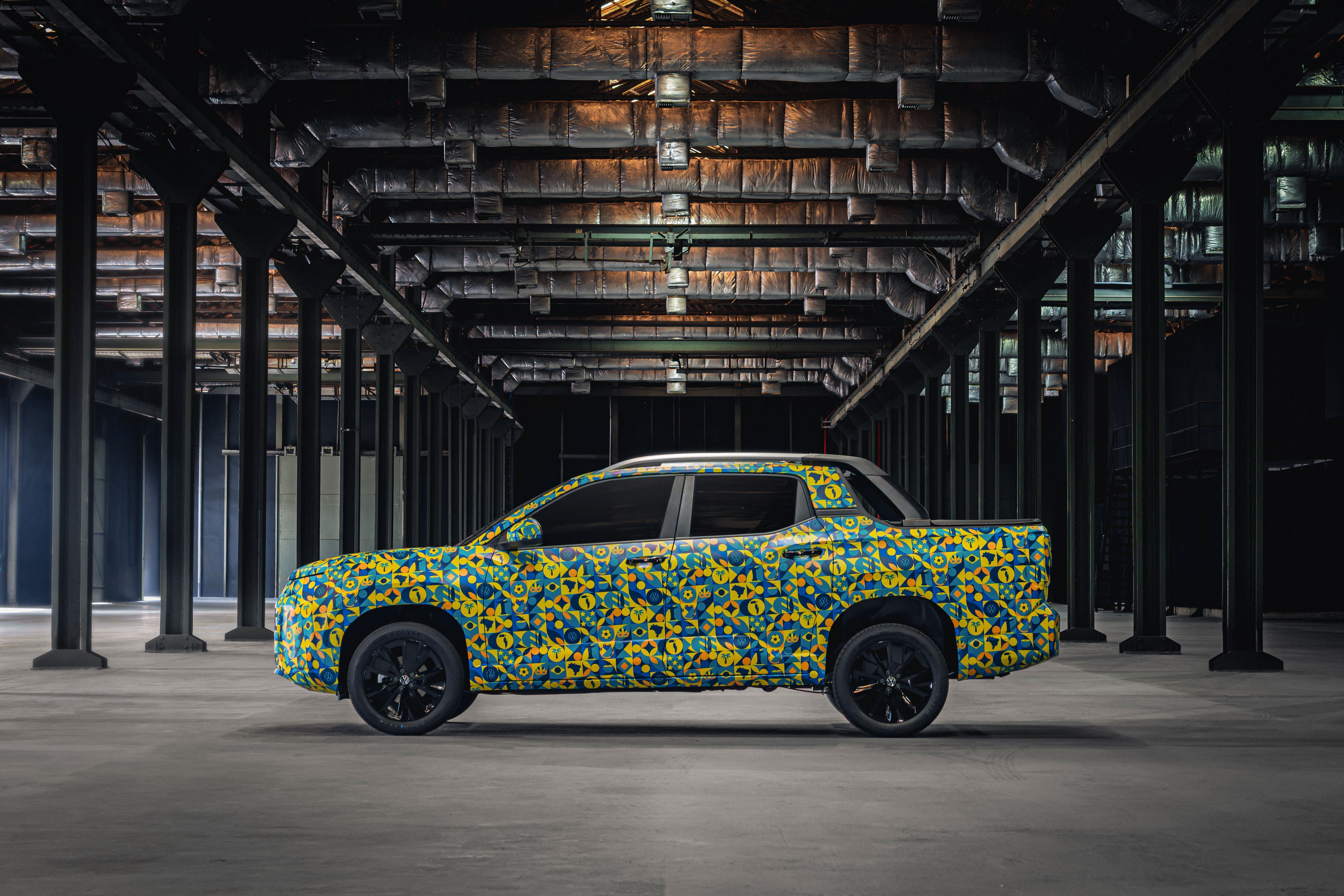 Volkswagen Tukan 2027: picape é revelada com camuflagem da Seleção Brasileira • Divulgação