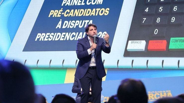 PSDB-Cidadania oficializa Ciro Gomes como candidato ao governo do Ceará