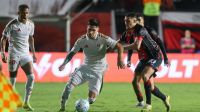 Destaque marca, e Vitória bate Internacional em casa pelo Brasileirão