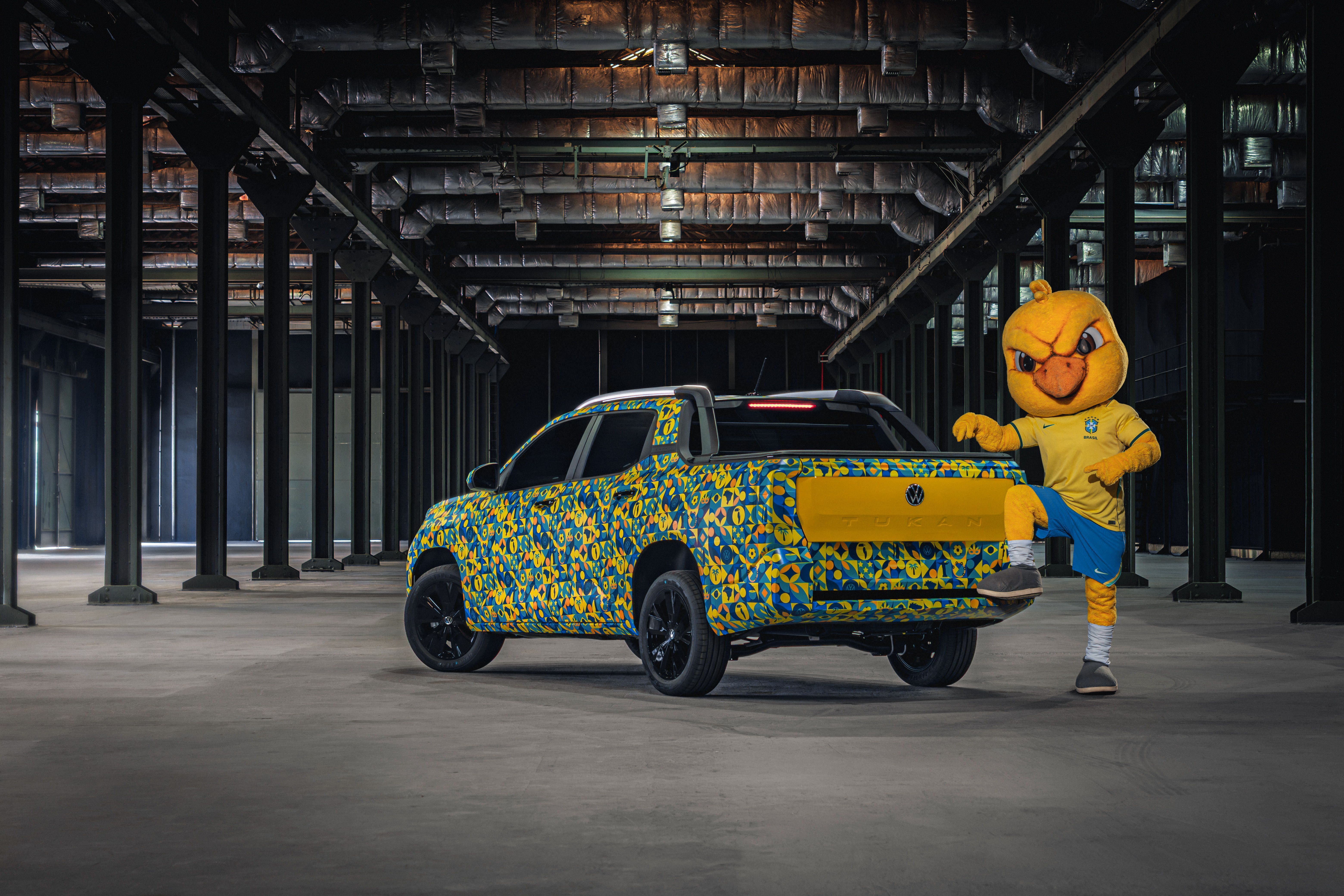 Volkswagen Tukan 2027: picape é revelada com camuflagem da Seleção Brasileira • Divulgação