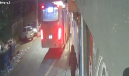 ACIDENTE ÔNIBUS CASA