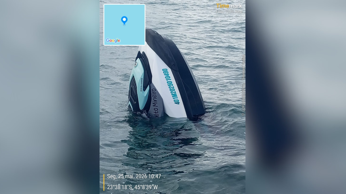 Mulher desaparece após carro cair em rio no Paraná; homem morreu