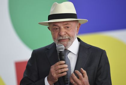 Esquerda mineira cobra arbitragem de Lula em definição de candidatura