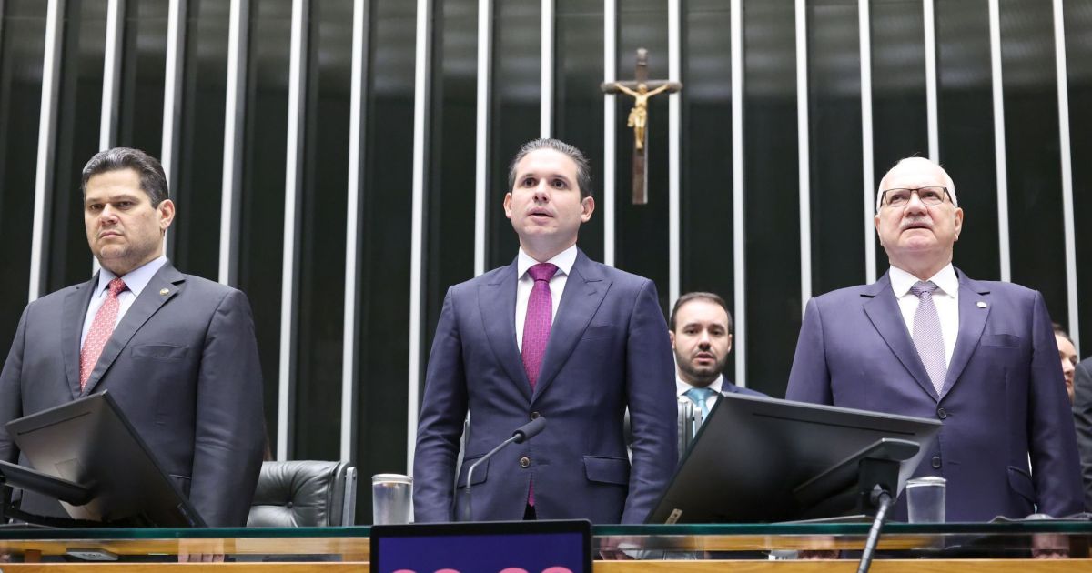 Fachin diz que “Parlamento e Judiciário não se enfrentam, mas se sustentam”