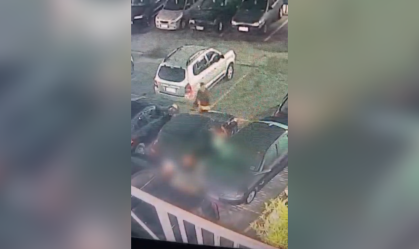 Homem é filmado por câmeras de segurança ao agredir namorada