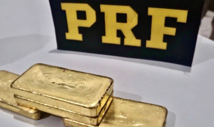 Durante os cinco dias de mobilização, as equipes da PRF interceptaram carregamentos de ouro, droga e armas