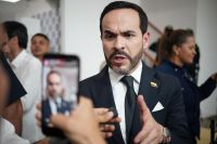 Primeiros resultados de eleição na Colômbia tem Espriella na frente