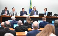 PEC do fim da jornada 6x1 tem semana decisiva de articulação sobre parecer