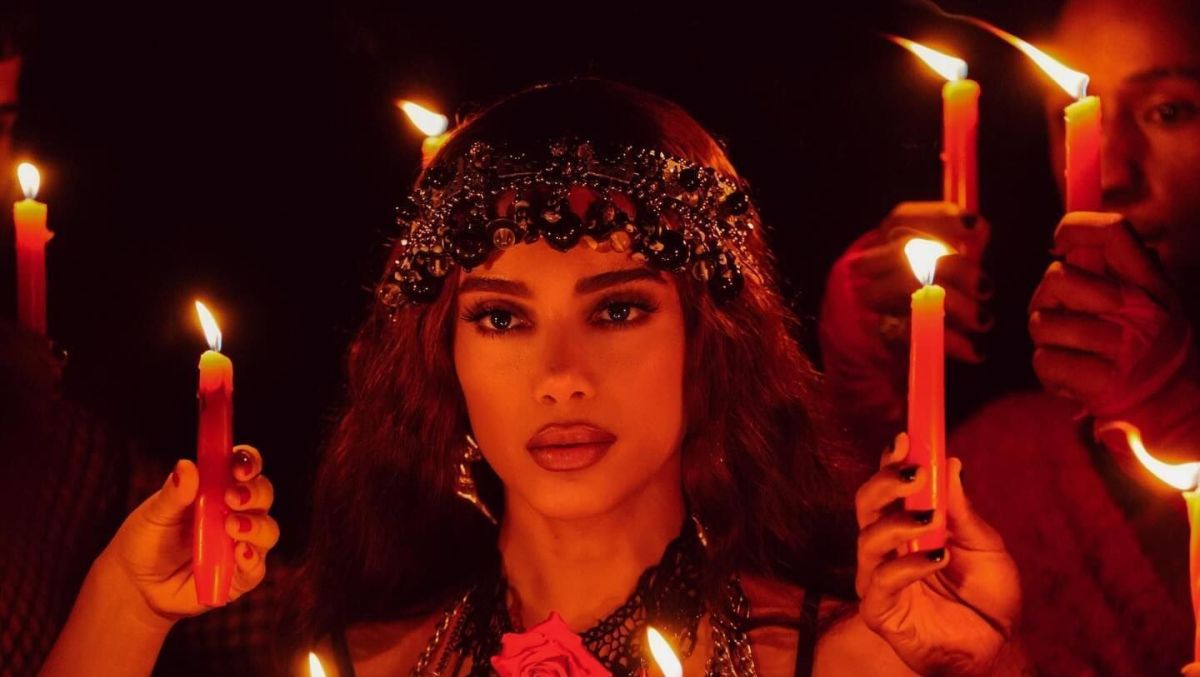 Por que Anitta fala de Carmen Miranda em clipe? Cantora aponta relação