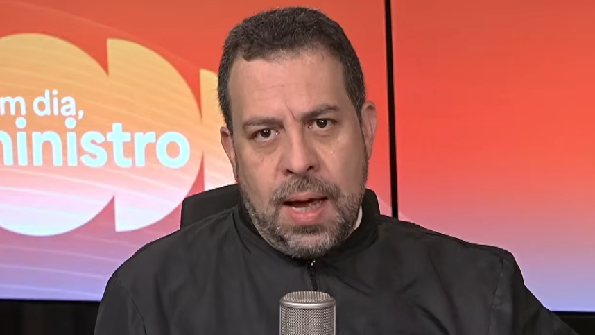 O ministro da Secretaria-Geral da Presidência da República, Guilherme Boulos