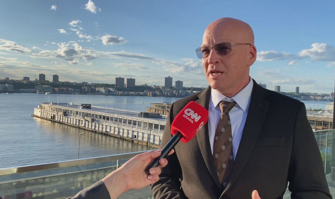 Alex Carvalho, presidente da FIEPA, em entrevista para a CNN durante o Brazil Week