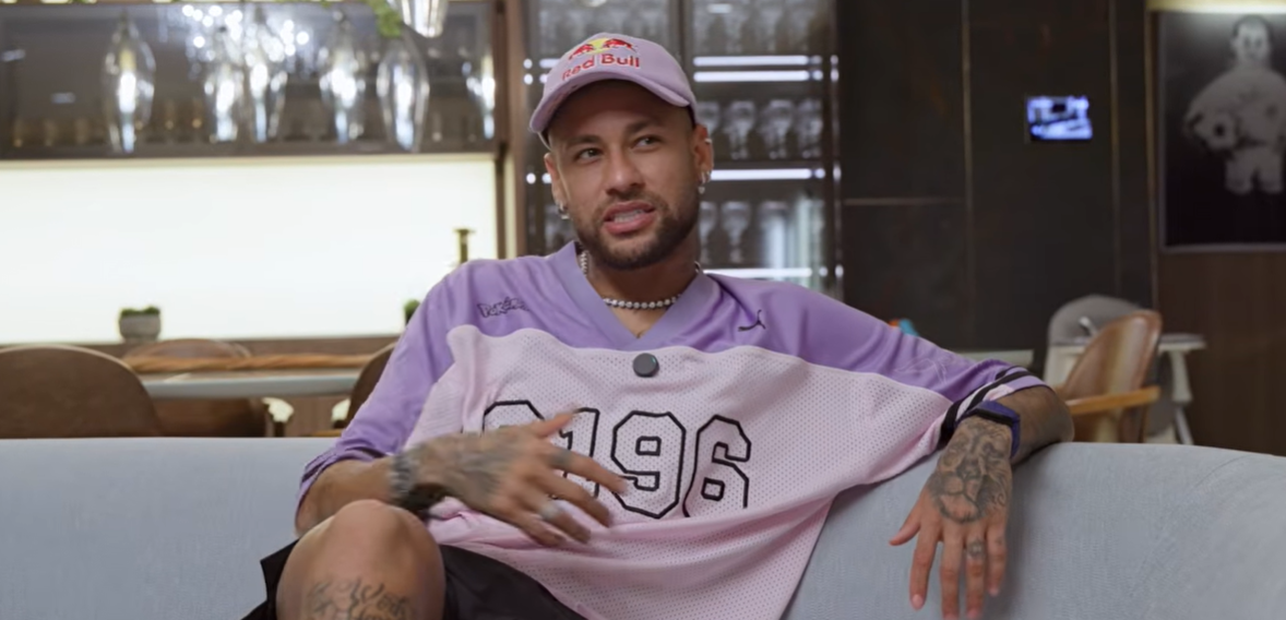 Neymar conta história com Justin Bieber em vídeo publicado em seu canal no Youtube