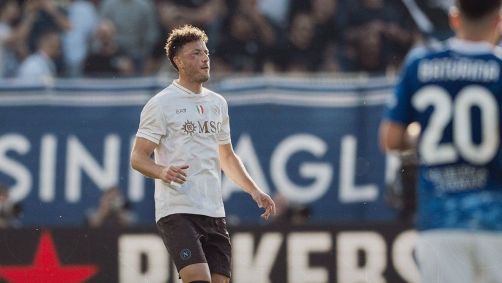 Napoli empatou em visita ao Como