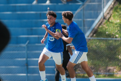 Cruzeiro e Atlético se enfrentaram neste sábado (2)