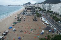 Shakira em Copacabana: 362 toneladas de resíduos são removidas da praia