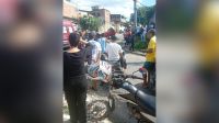 Carro que levava crianças para a escola capota e deixa feridos no RJ