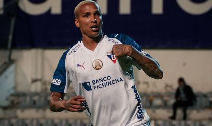Deyverson foi destaque na vitória da LDU