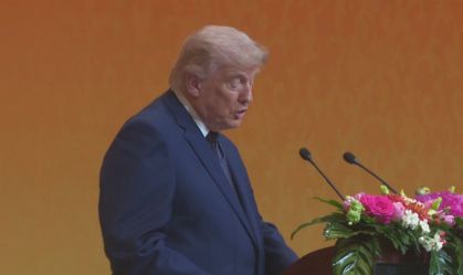 Donald Trump participa de banquete de Estado em Pequim, na China