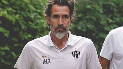 Eduardo Domínguez, técnico do Galo