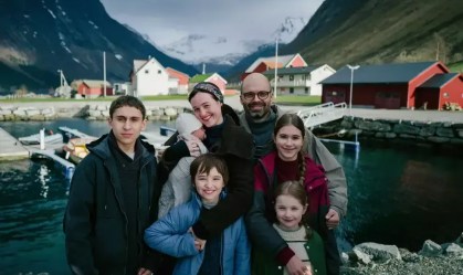 Elenco do filme "Fjord", do diretor Cristian Mungiu