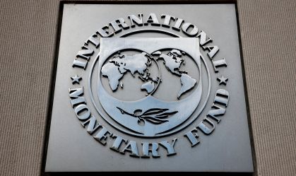 Logo do Fundo Monetário Internacional (FMI), em sua sede em Washington