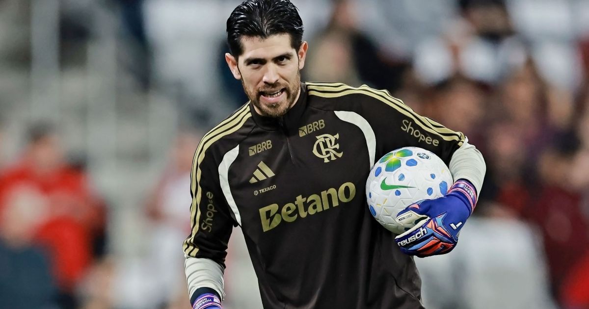 Veja falha do goleiro Rossi em Athletico x Flamengo pelo Brasileirão