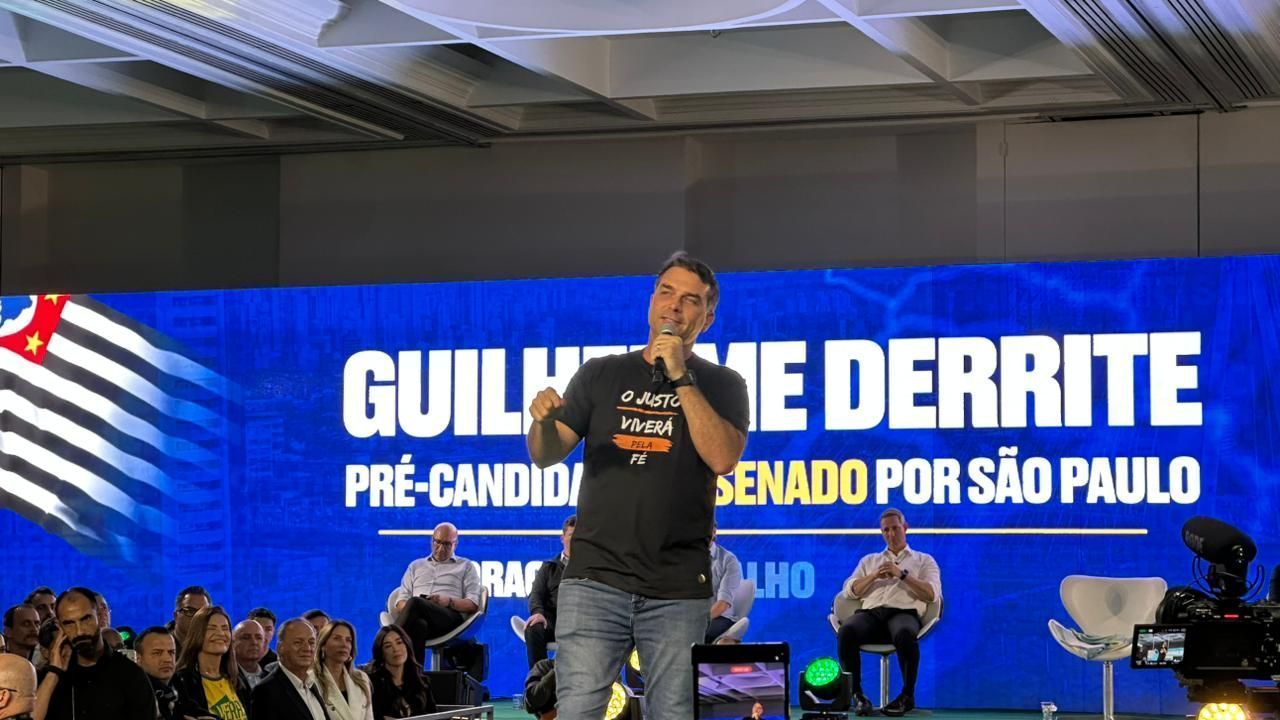 Flávio Bolsonaro evento Derrite