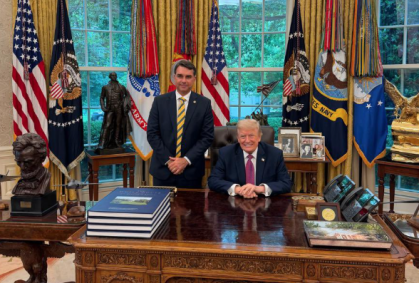 Aliados de Flávio veem efeito limitado de Trump na crise envolvendo Vorcaro