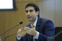 Master era um banco da 3° divisão do futebol, diz Galípolo no Senado