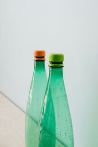 É possível fazer um “detox” de plástico? O que a ciência (ainda não) sabe