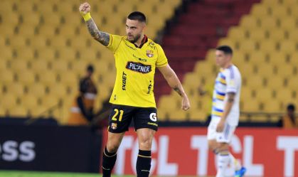 Barcelona SC v Boca Juniors - Copa CONMEBOL Libertadores