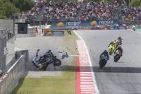 Piloto sofre acidente e fratura vértebra na MotoGP; imagens são fortes