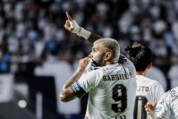 Sem Neymar, Santos vence Cuenca e vai aos playoffs da Copa Sul-Americana